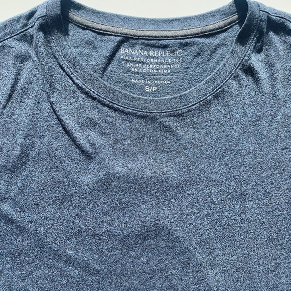Banana Republic T shirt - Picture 3 of 3